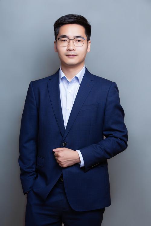 褚百胄 现场执行负责人